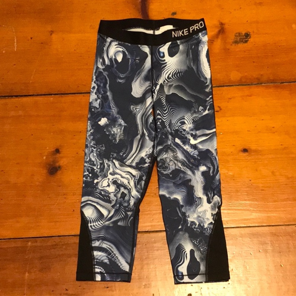Nike leggings